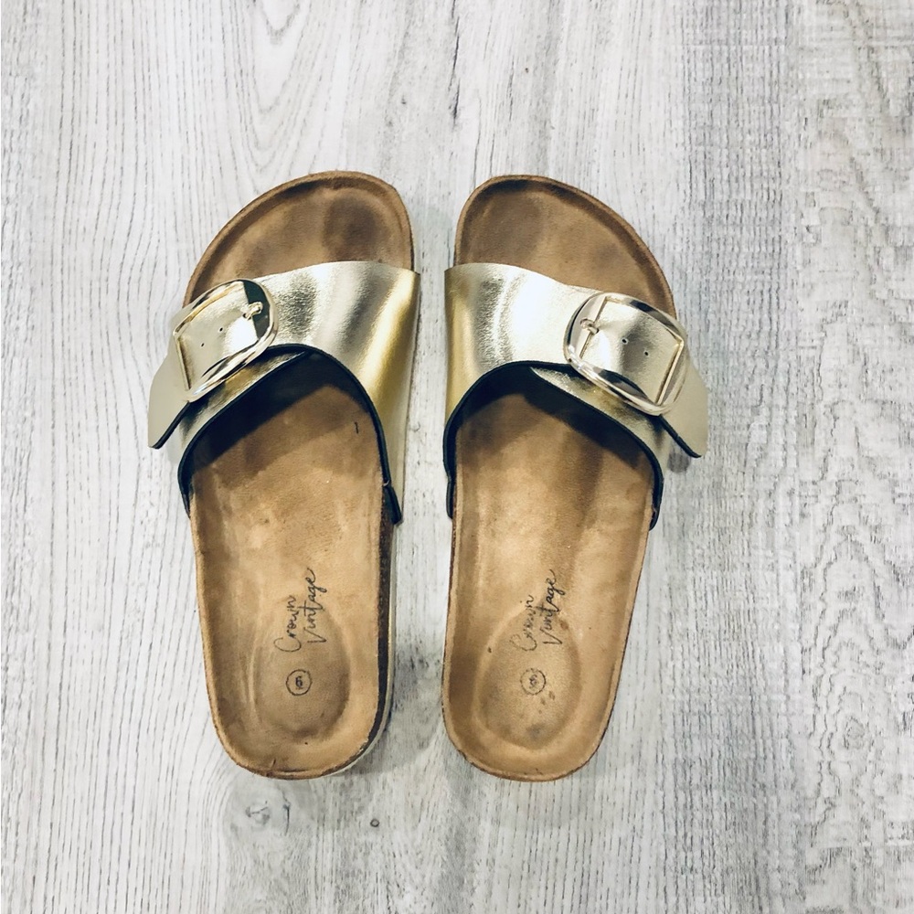 Crown Vintage Gold Slide Sandals with Buckle Size 6